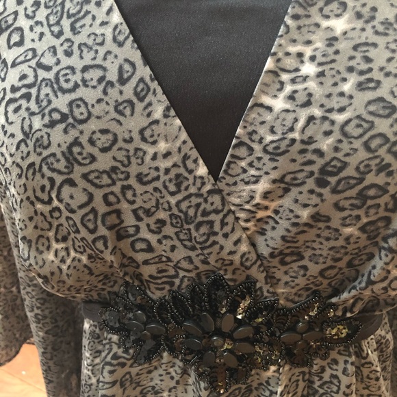 Ladies Nicole Miller blouse two-piece camisole - Picture 3 of 7